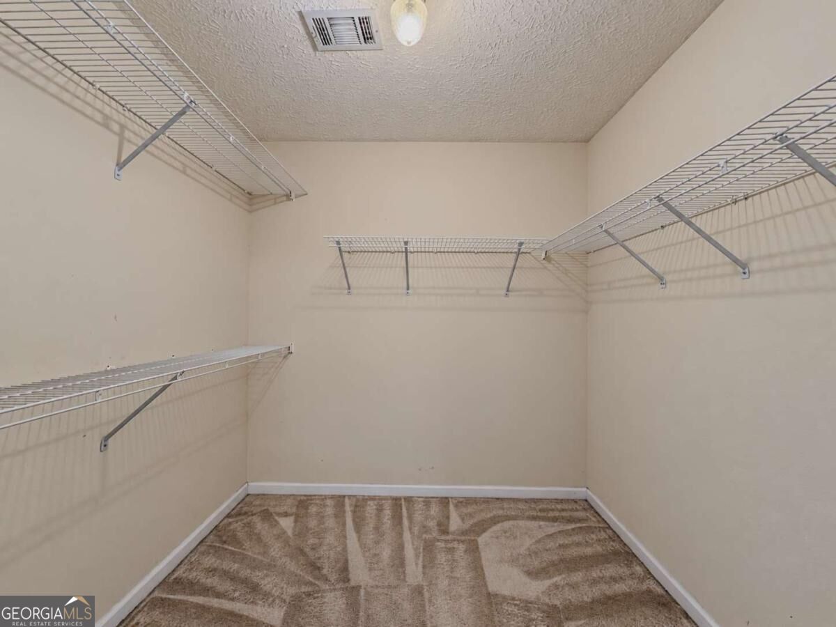 3381 Longfield Drive Property Photo 11