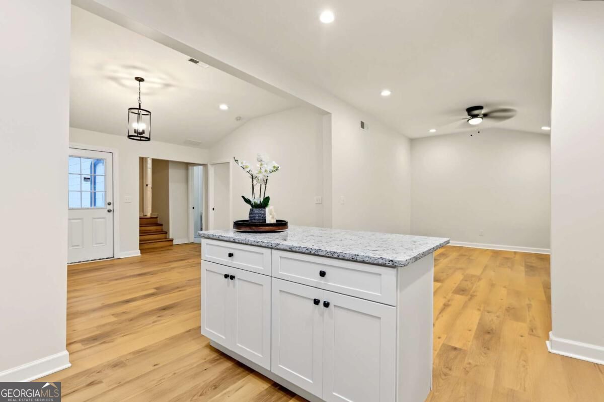 6532 Voyles Drive Property Photo 9