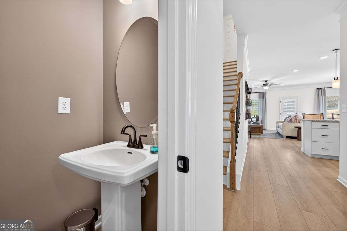 212 Alameda Street # 86 Property Photo 17