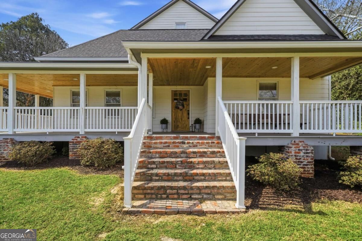 235 Old Canton Road Property Photo 4