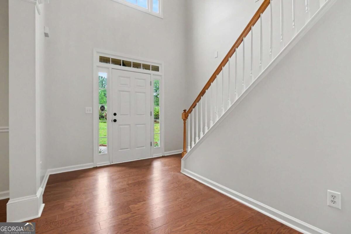 6220 Ivey Hill Drive Property Photo 7