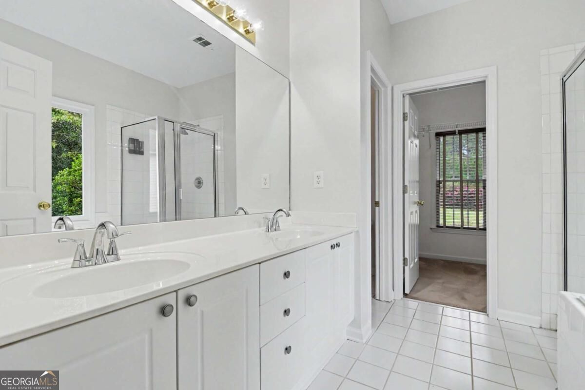 6220 Ivey Hill Drive Property Photo 21