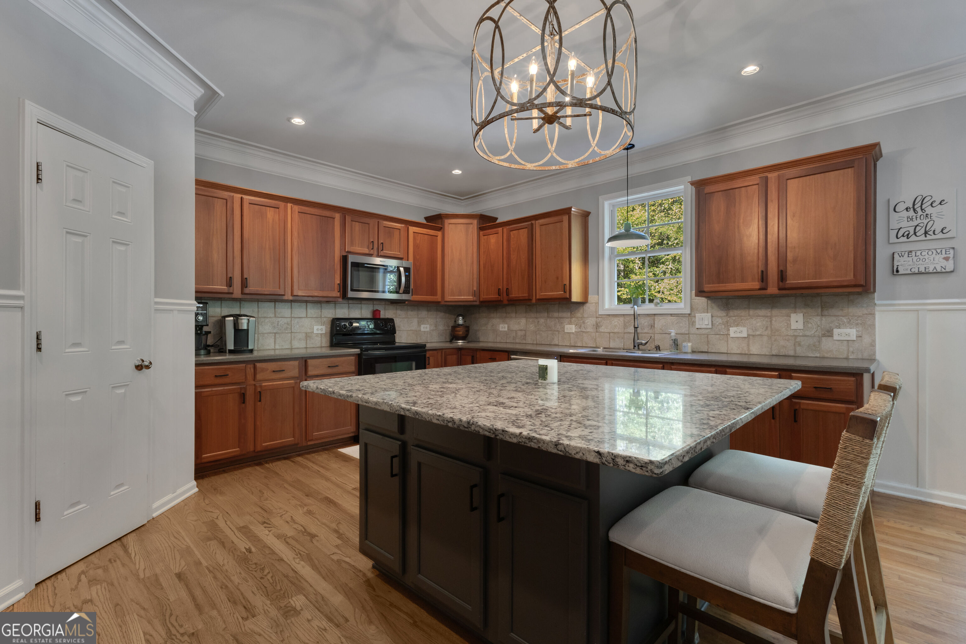 413 Constitution Circle Property Photo 19