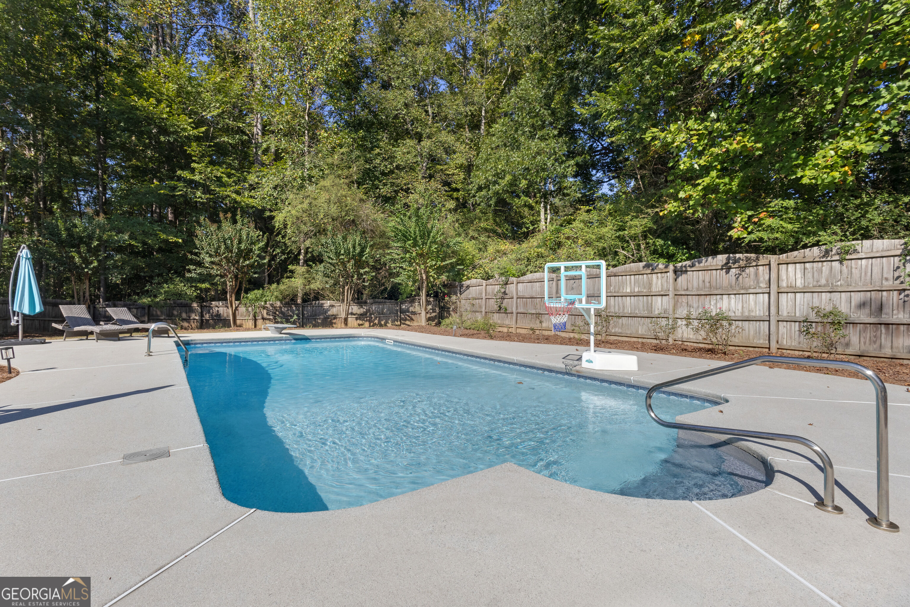 413 Constitution Circle Property Photo 41