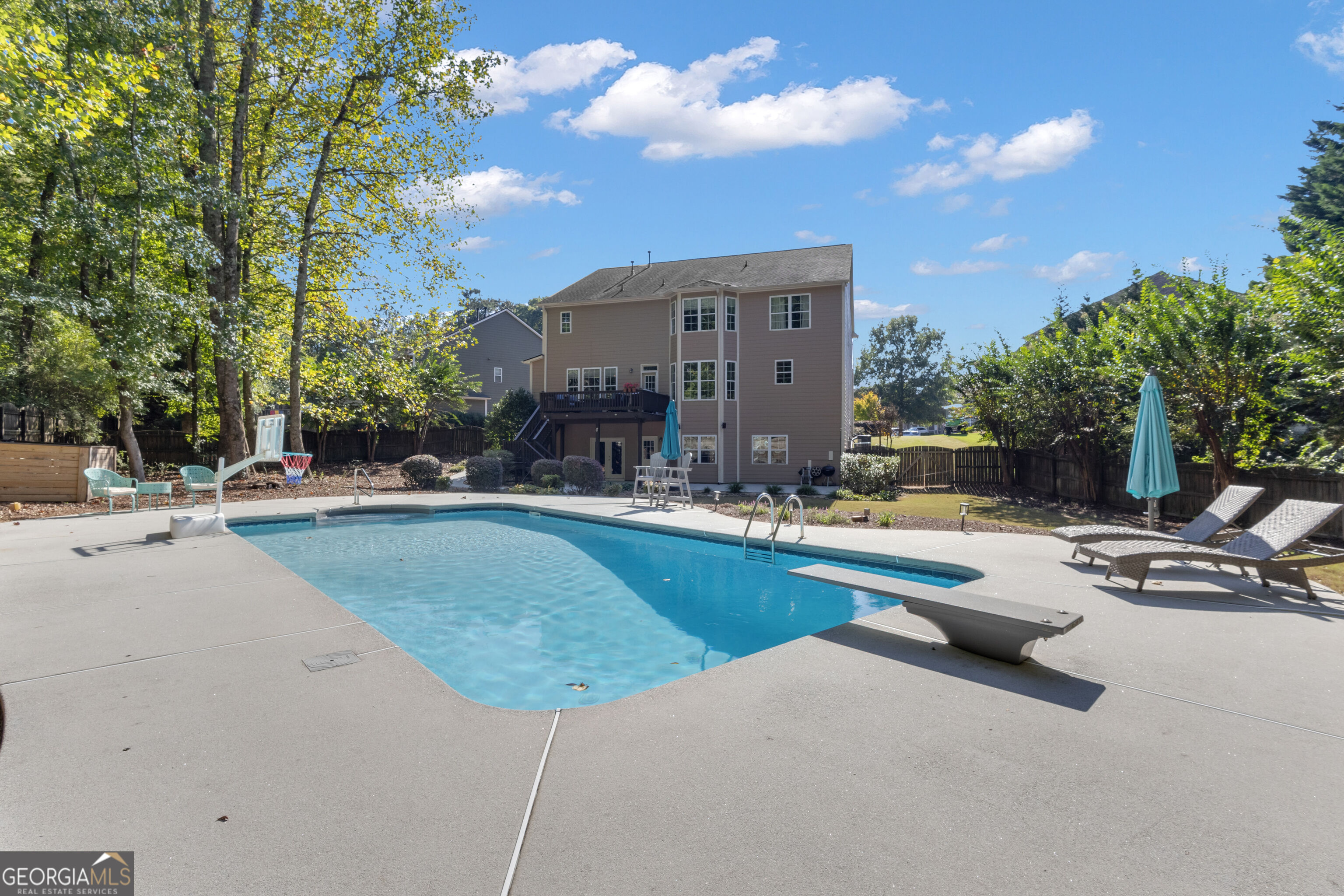 413 Constitution Circle Property Photo 44