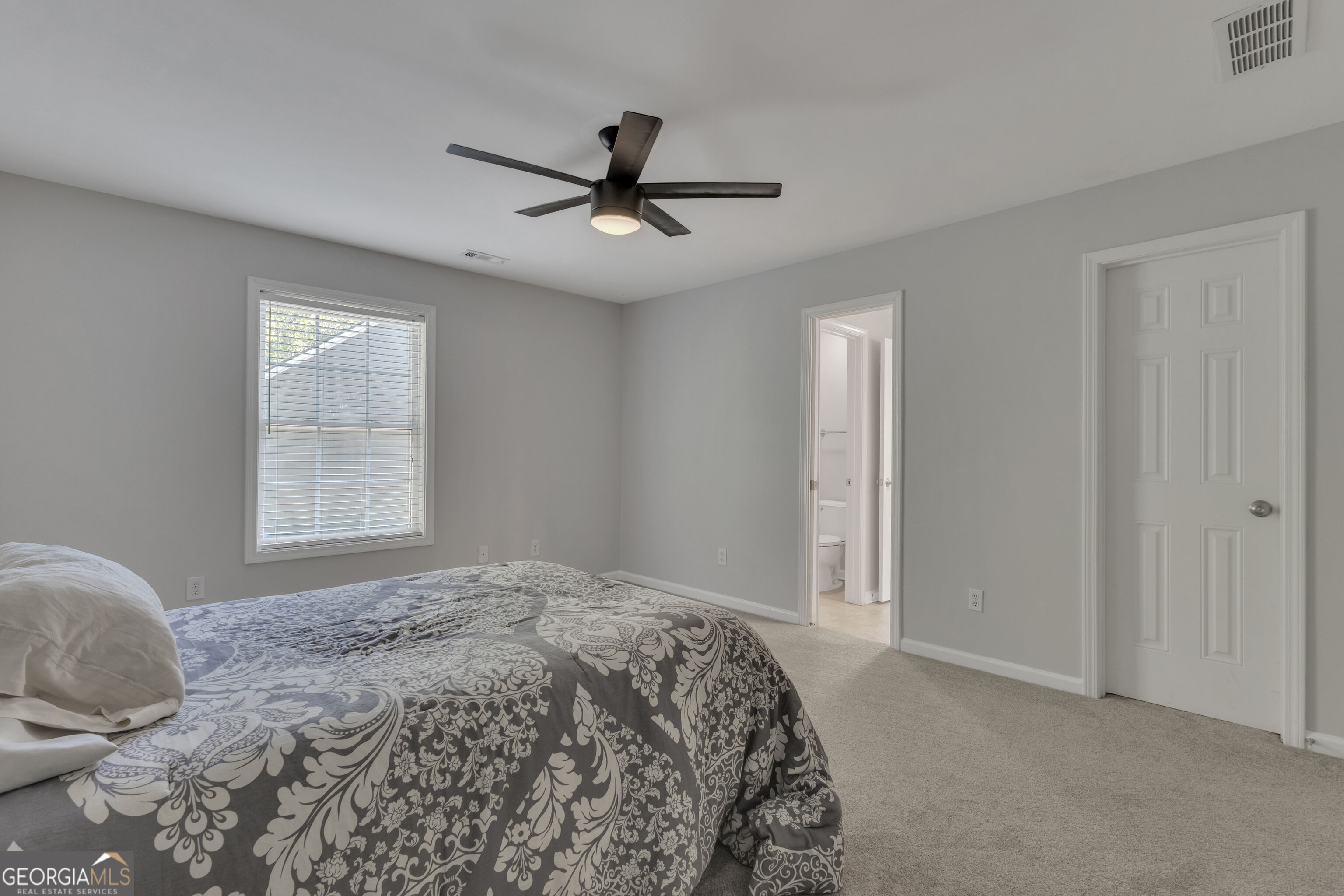 413 Constitution Circle Property Photo 51