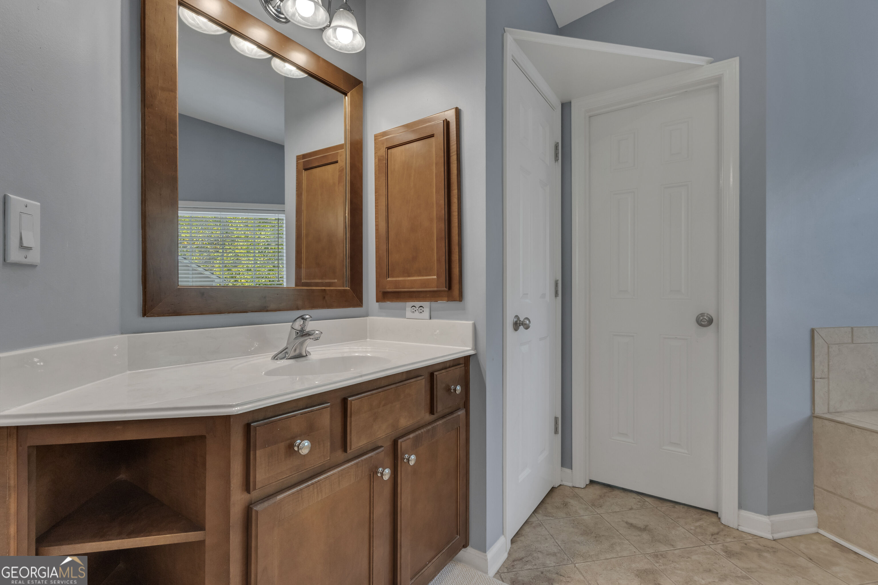 413 Constitution Circle Property Photo 76