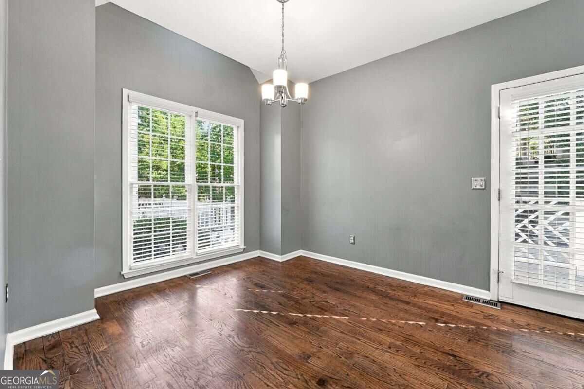 1821 Monroe Drive Property Photo 12