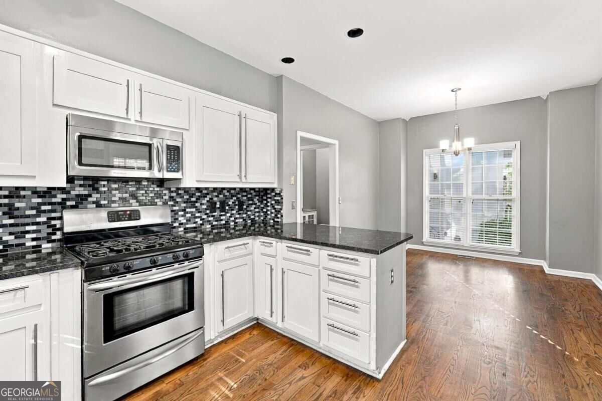 1821 Monroe Drive Property Photo 17