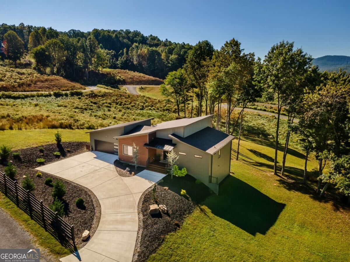 160 Big Valley Drive Property Photo 1