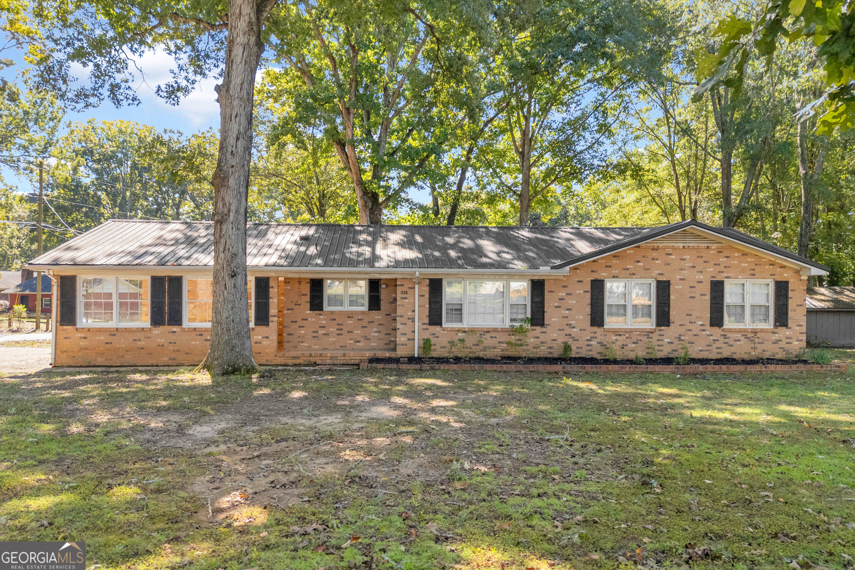 315 Westwood Road Property Photo 1