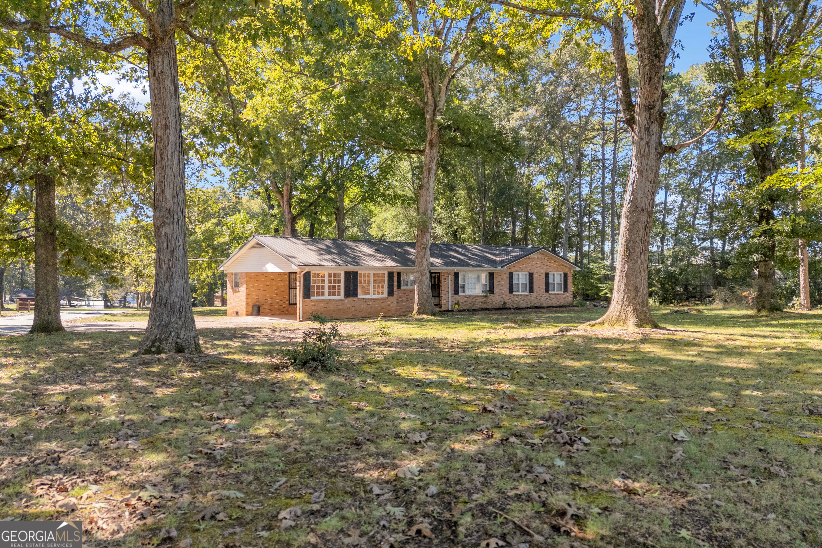 315 Westwood Road Property Photo 5