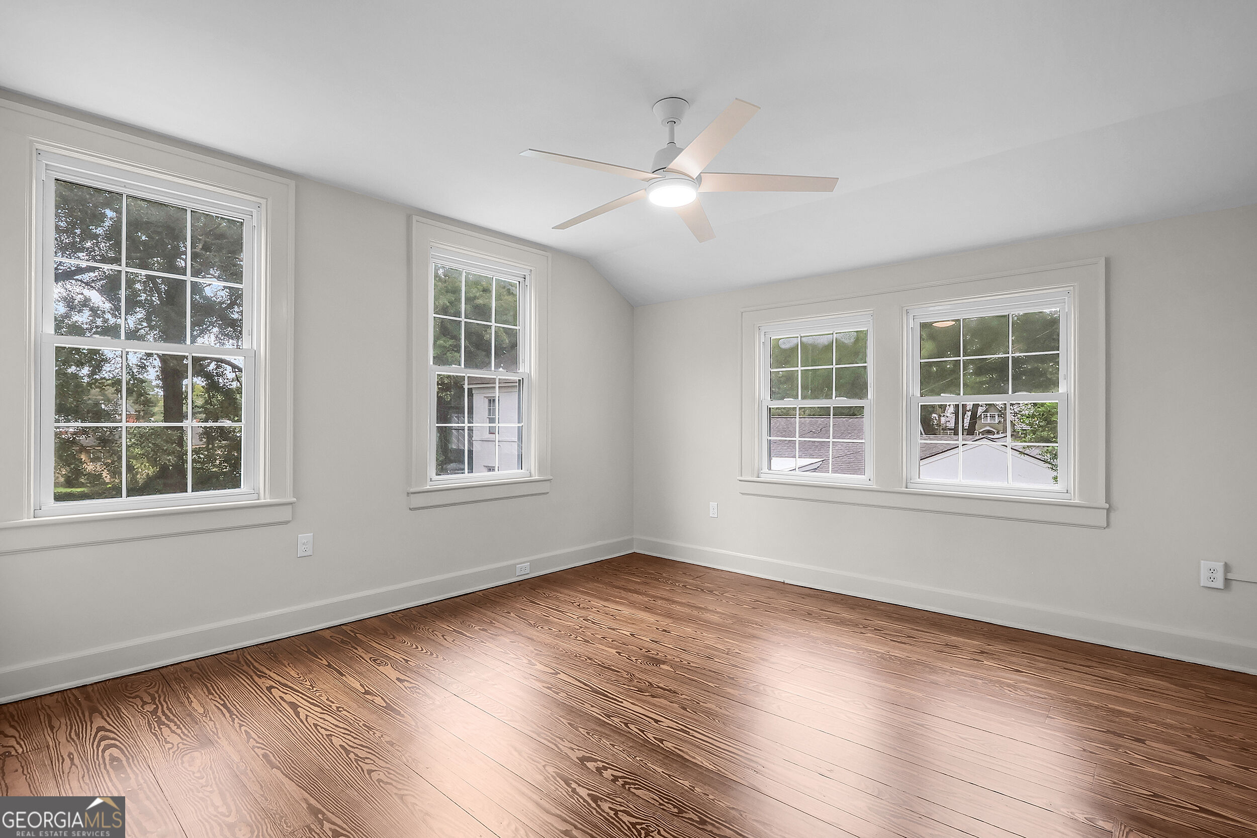519 Gordonston Avenue Property Photo 28