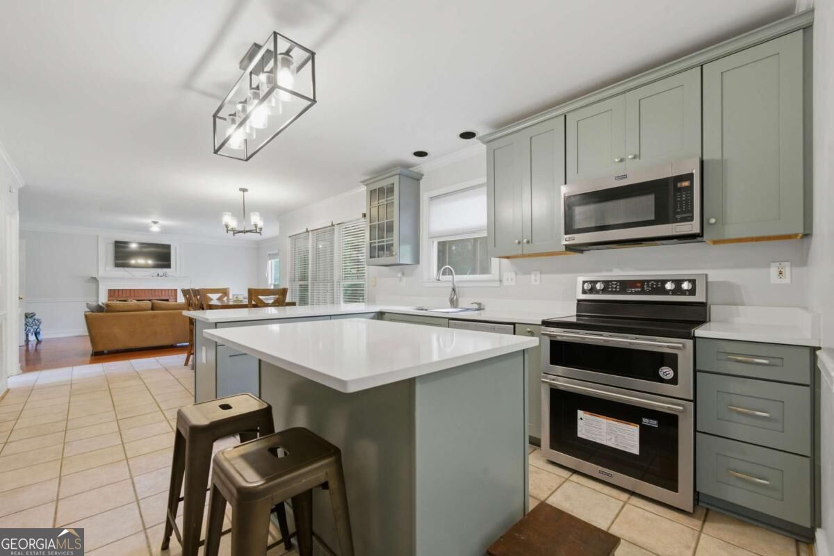 5255 Camden Lake Parkway Nw Property Photo 4