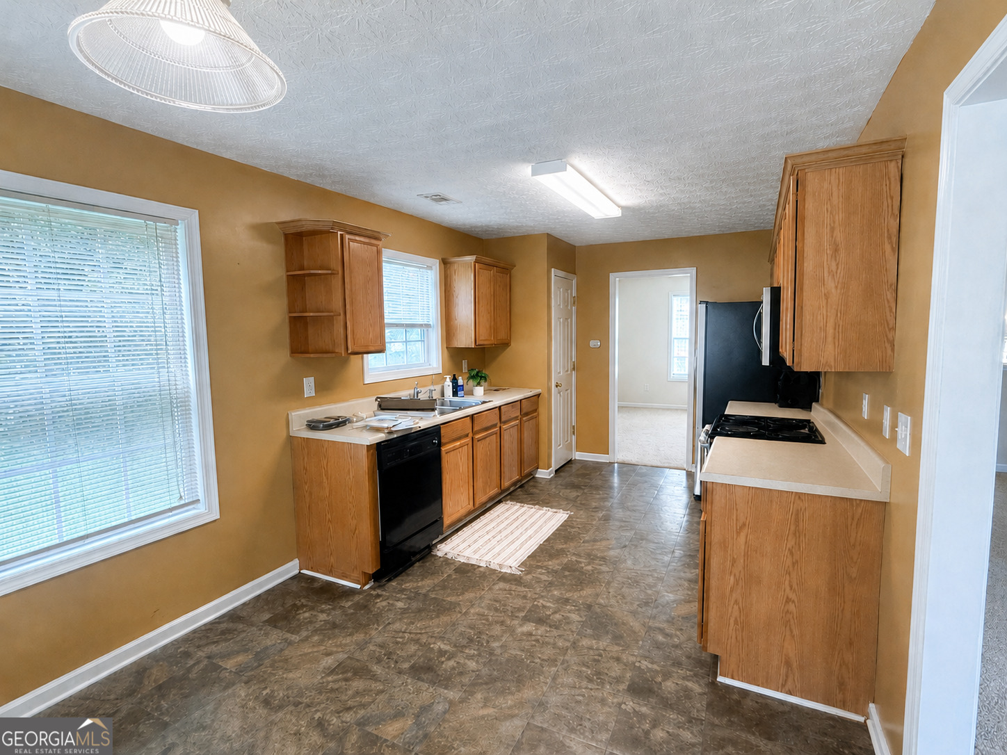 127 Mabry Road Property Photo 5