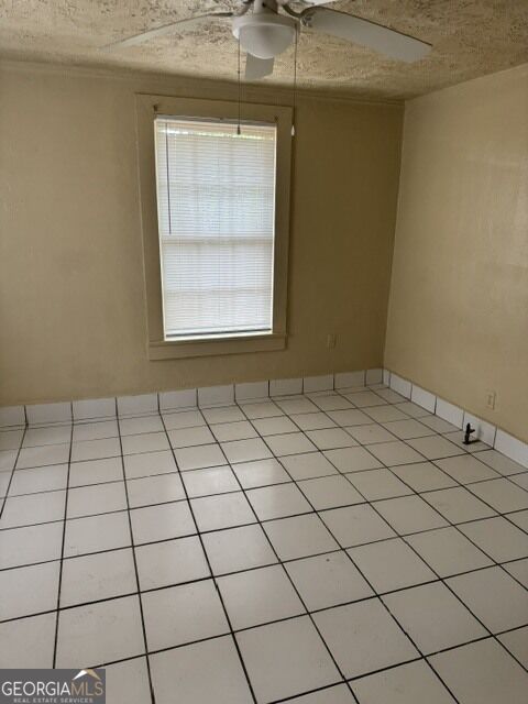 822 Bennell Street Property Photo 5