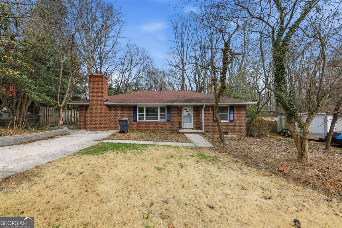 124 Larose Circle Property Photo 1