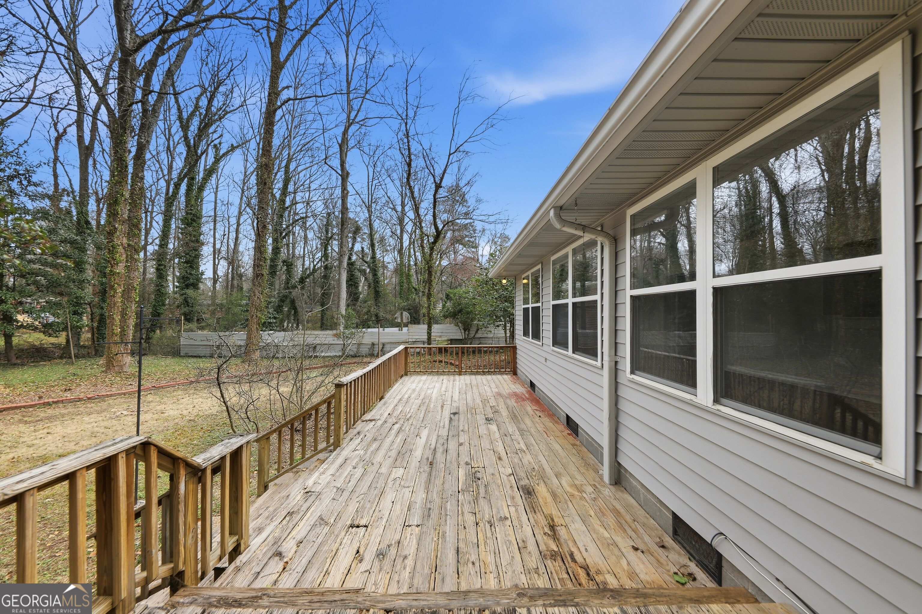 124 Larose Circle Property Photo 3