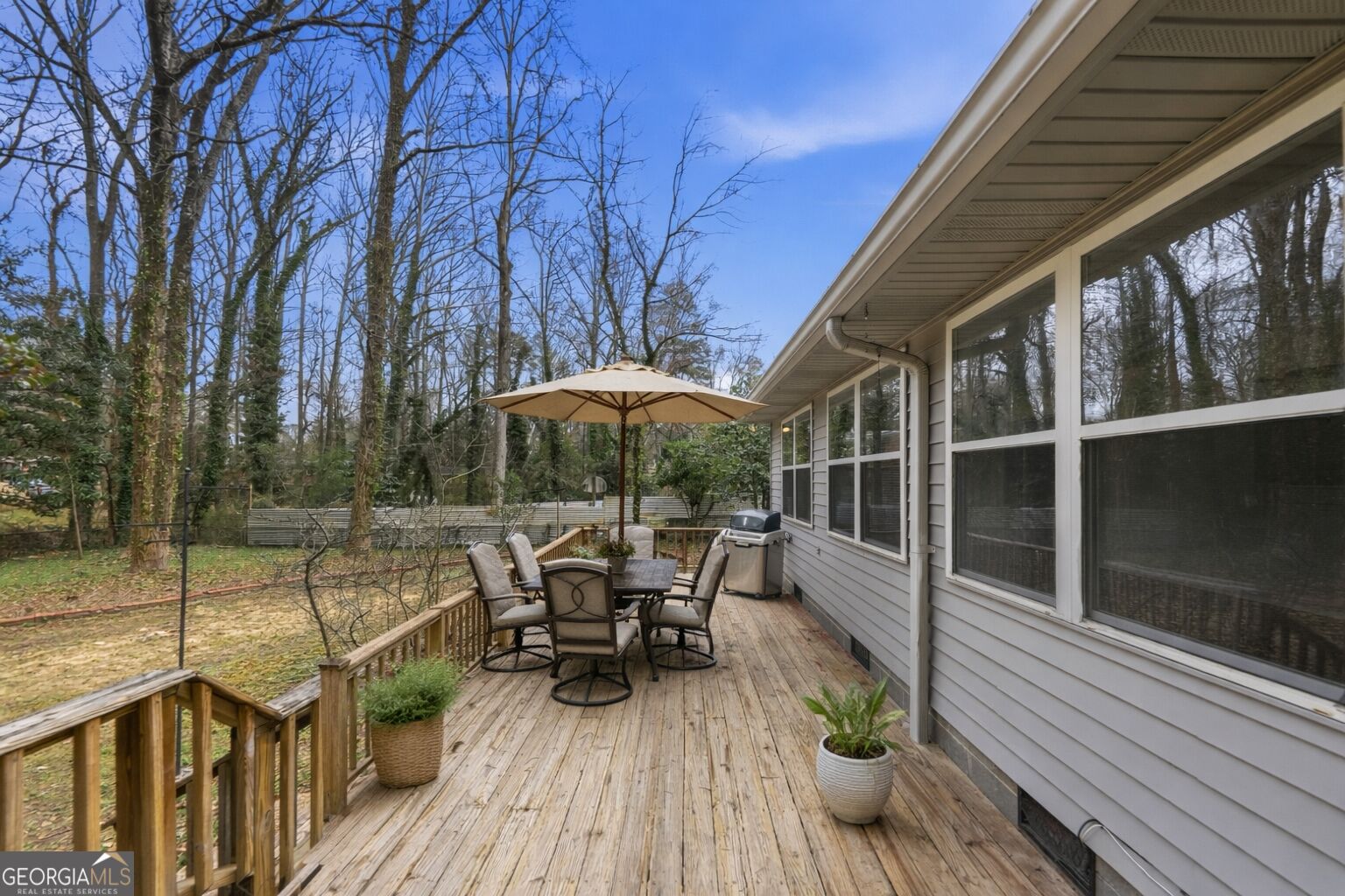 124 Larose Circle Property Photo 4