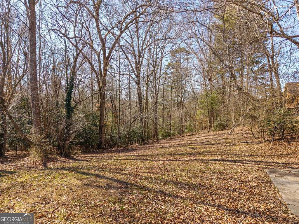 2164 Yukon Road Property Photo 12