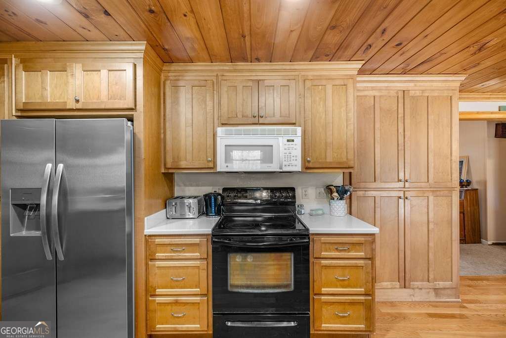 2164 Yukon Road Property Photo 30