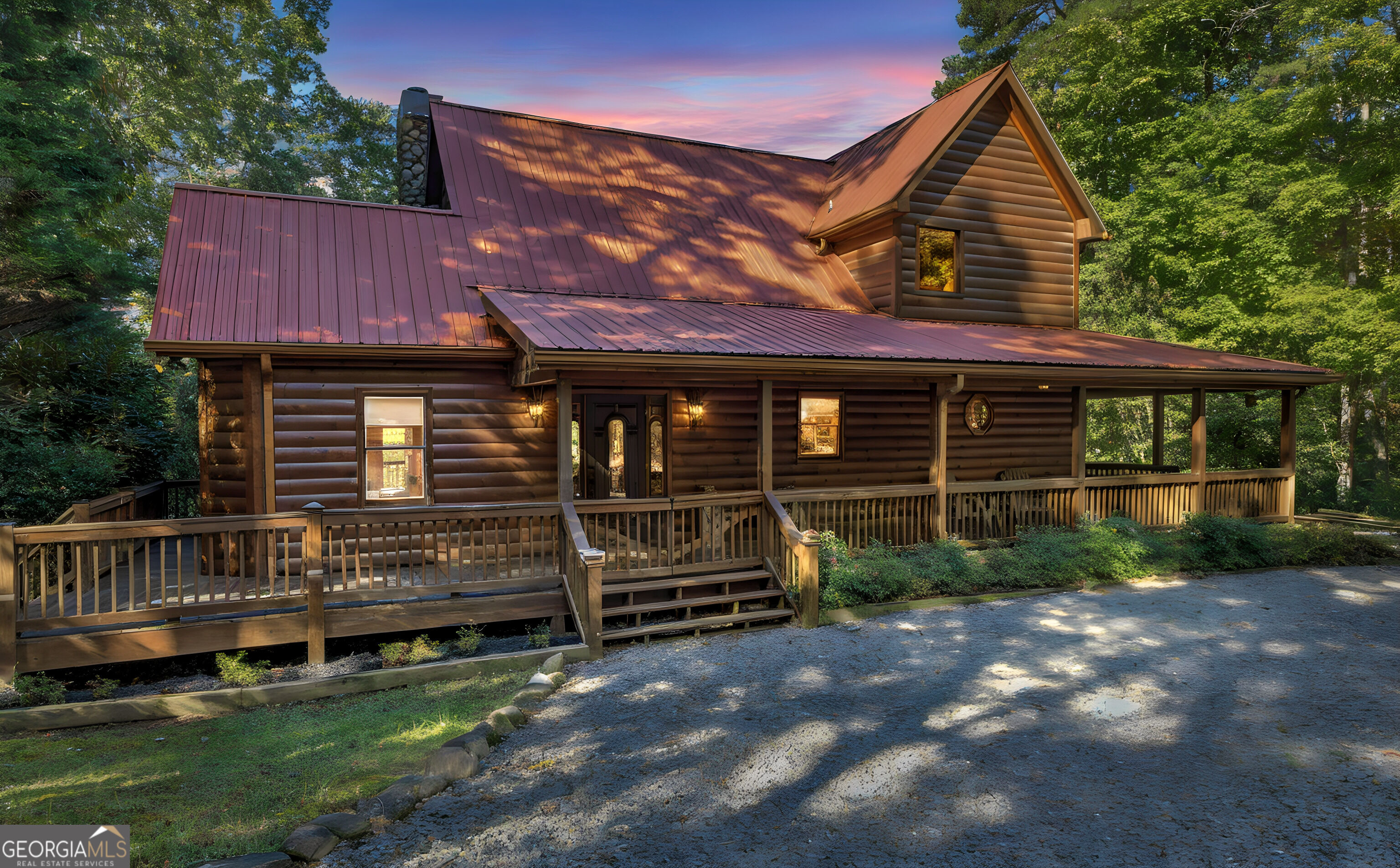 1605 Sunrock Mountain Road Property Photo 1