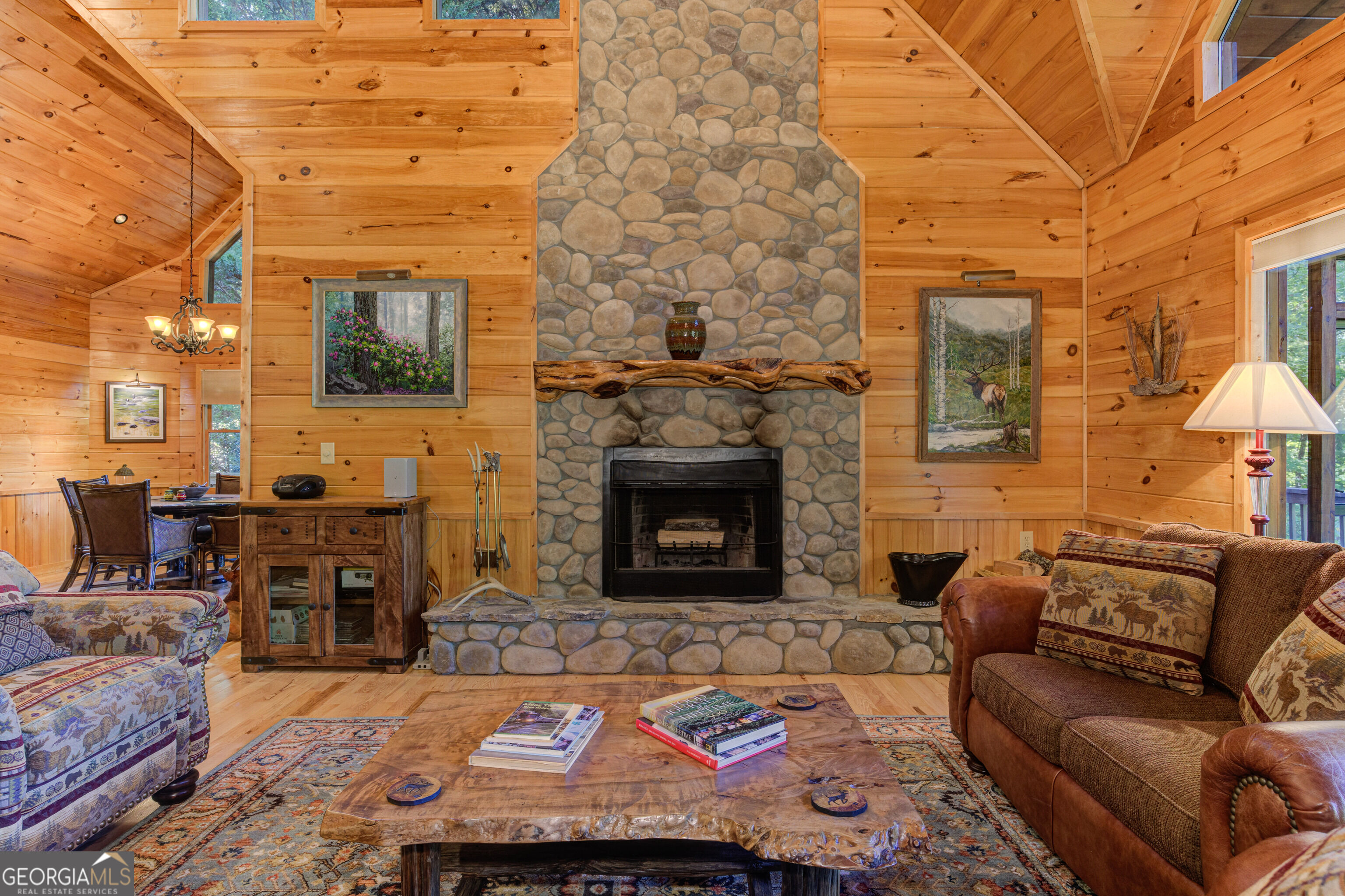 1605 Sunrock Mountain Road Property Photo 13