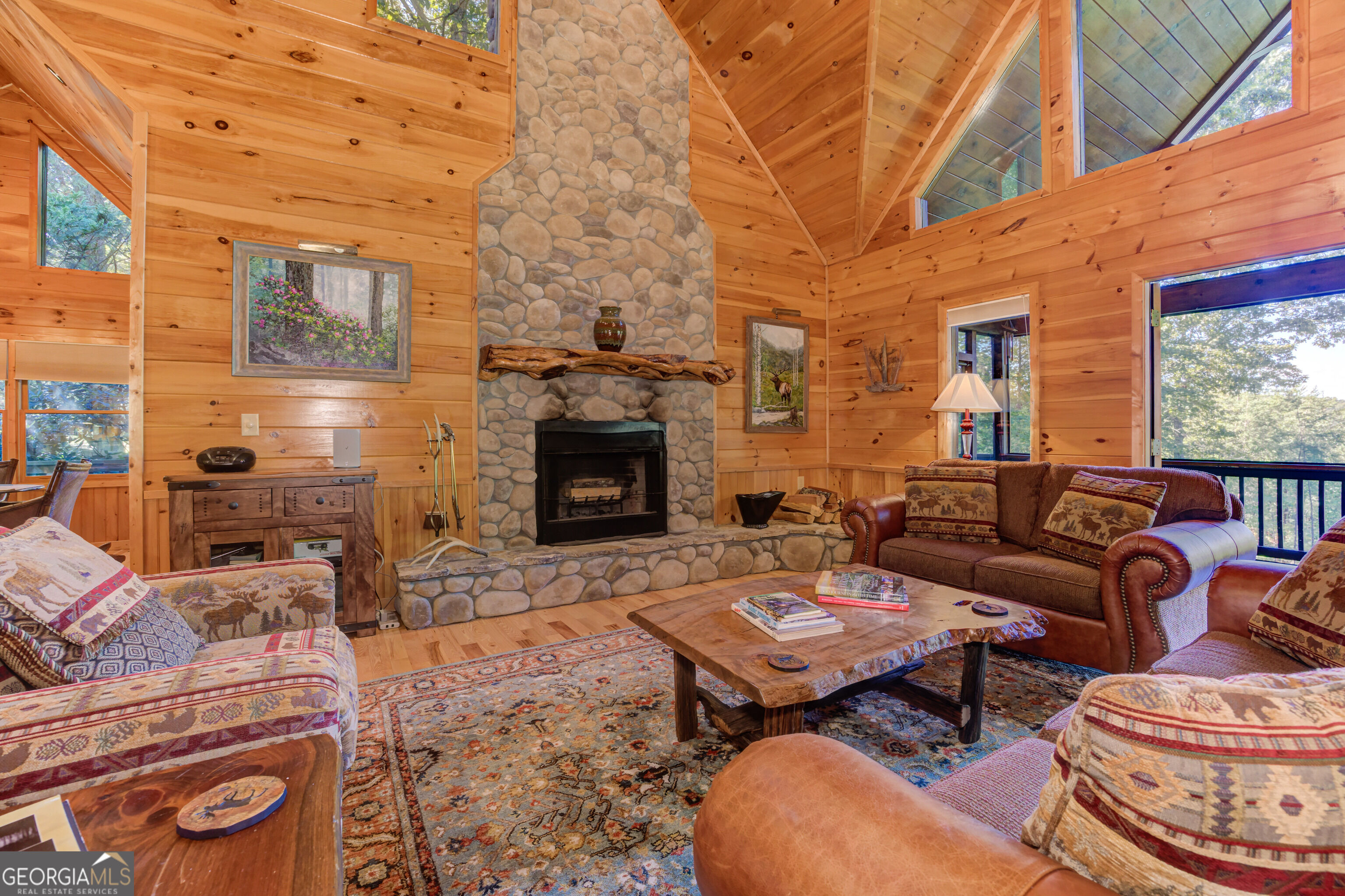 1605 Sunrock Mountain Road Property Photo 15