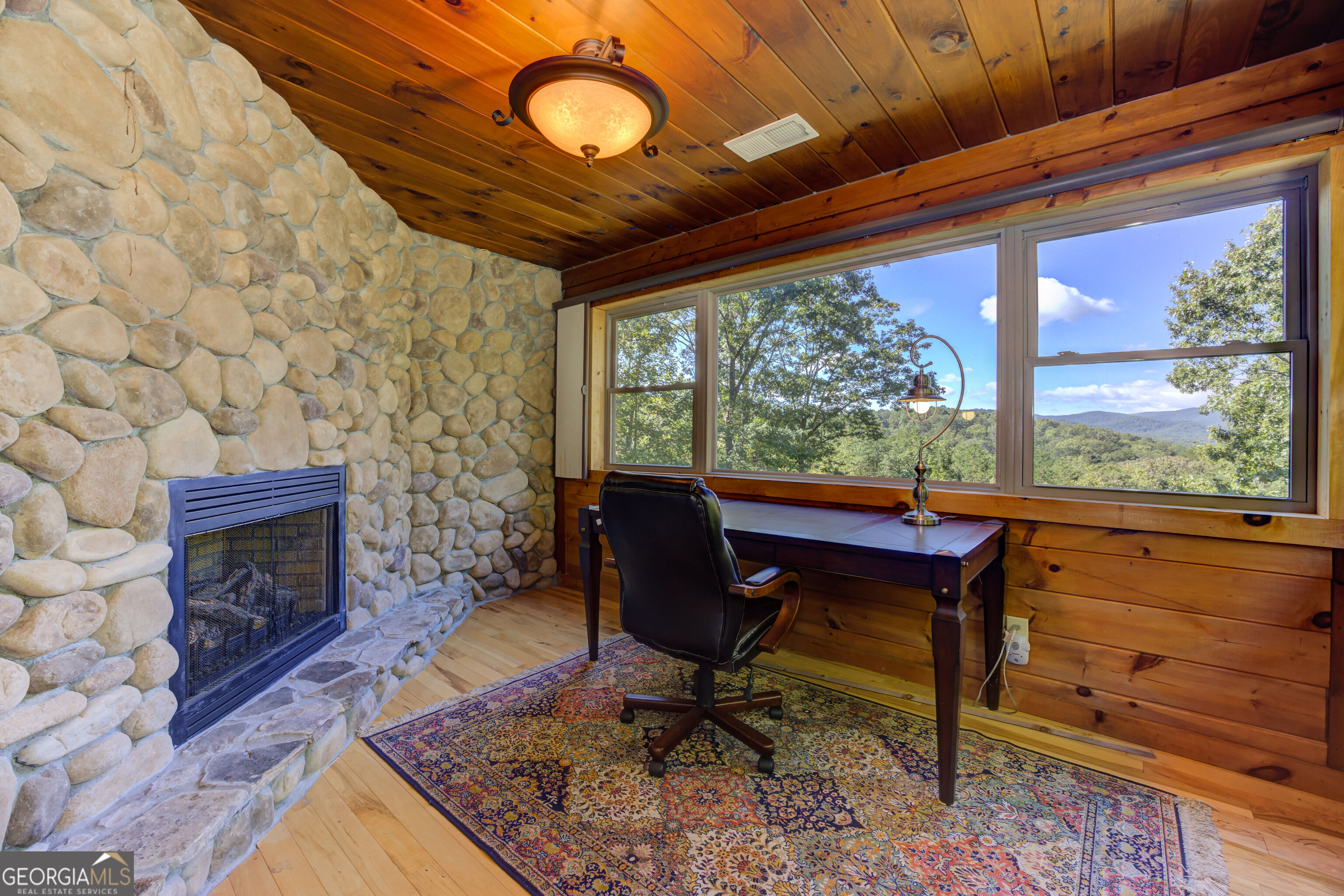 1605 Sunrock Mountain Road Property Photo 38