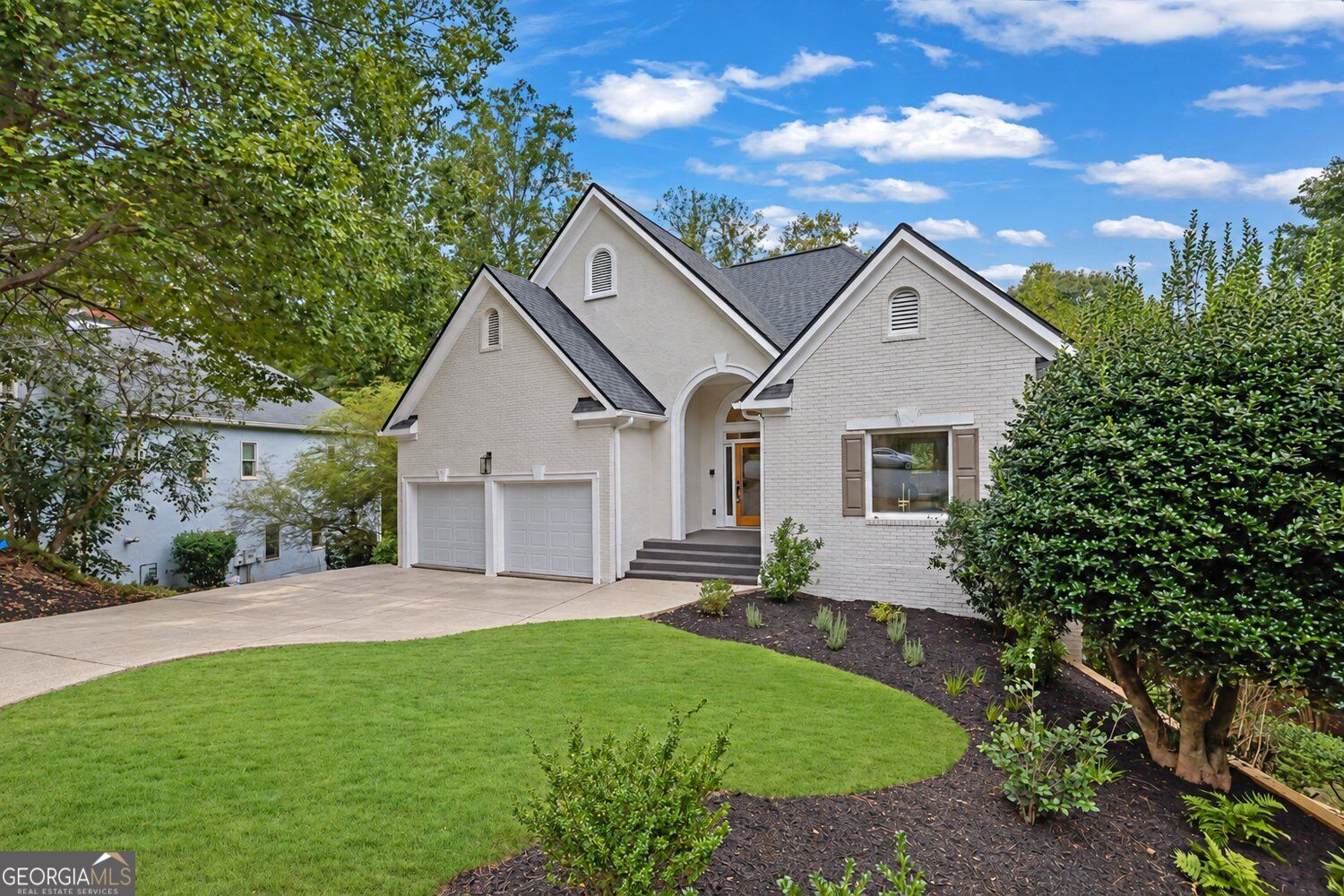 835 Bermuda Run Property Photo 3