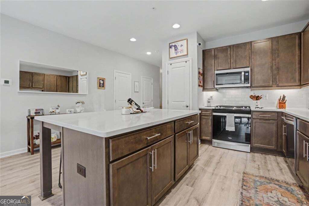 2913 Ilir Manor Nw Property Photo 9