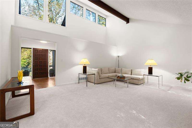 3230 Melrose Drive Property Photo 11