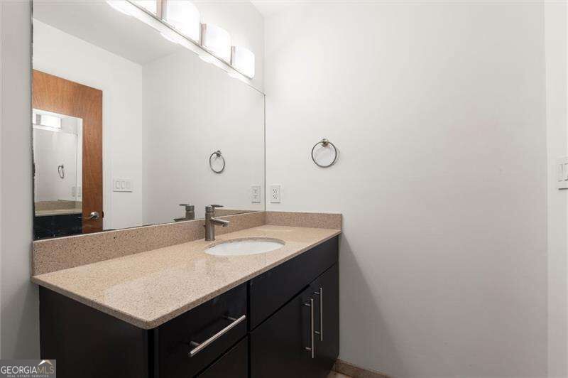 3230 Melrose Drive Property Photo 37