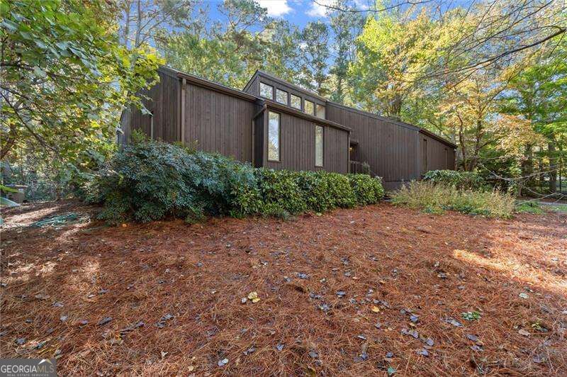 3230 Melrose Drive Property Photo 46
