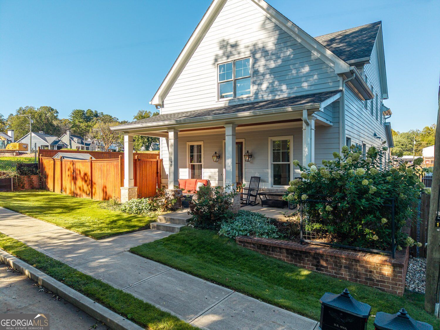 190 Chestnut Street Property Photo 1