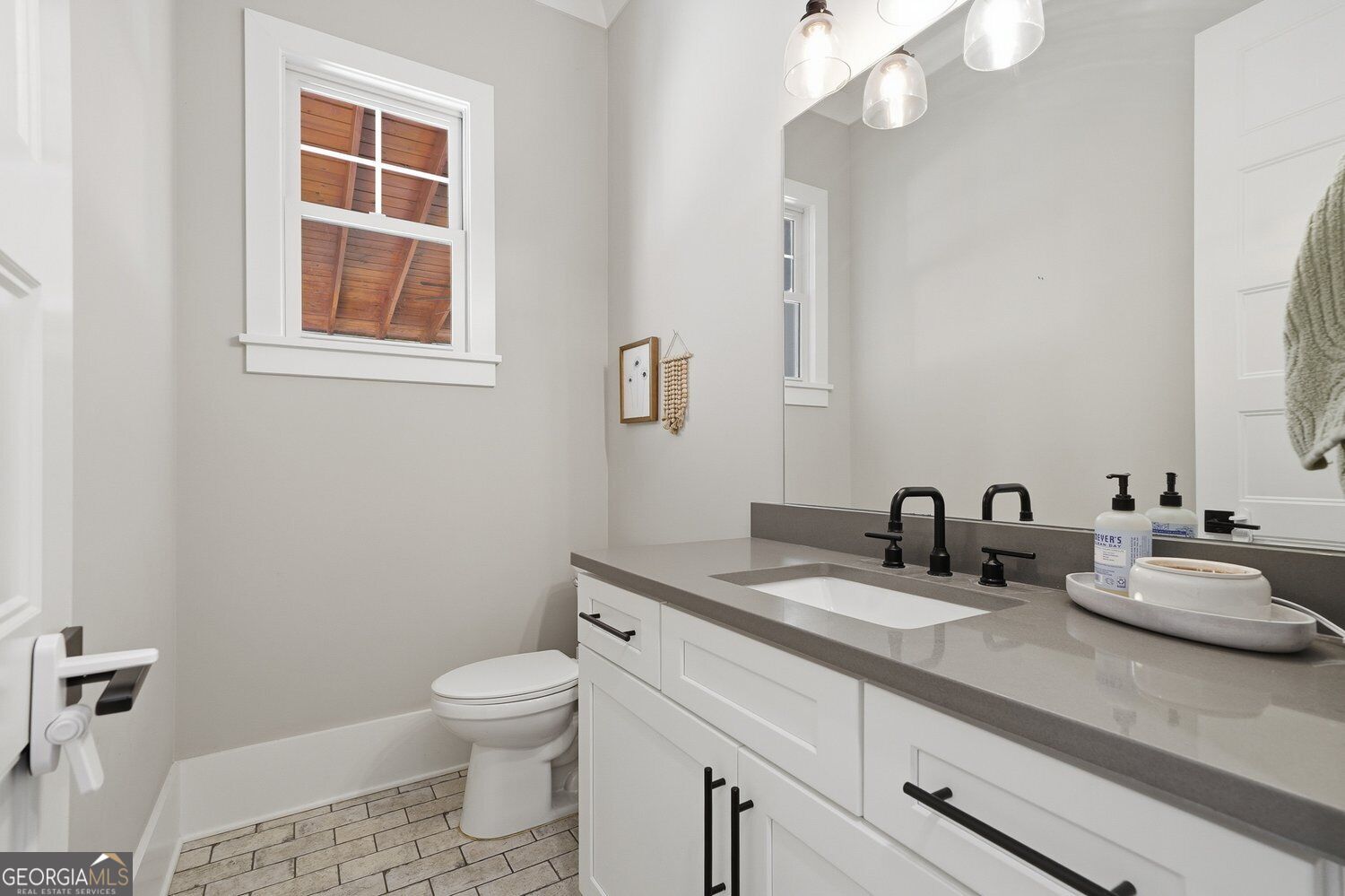 190 Chestnut Street Property Photo 39