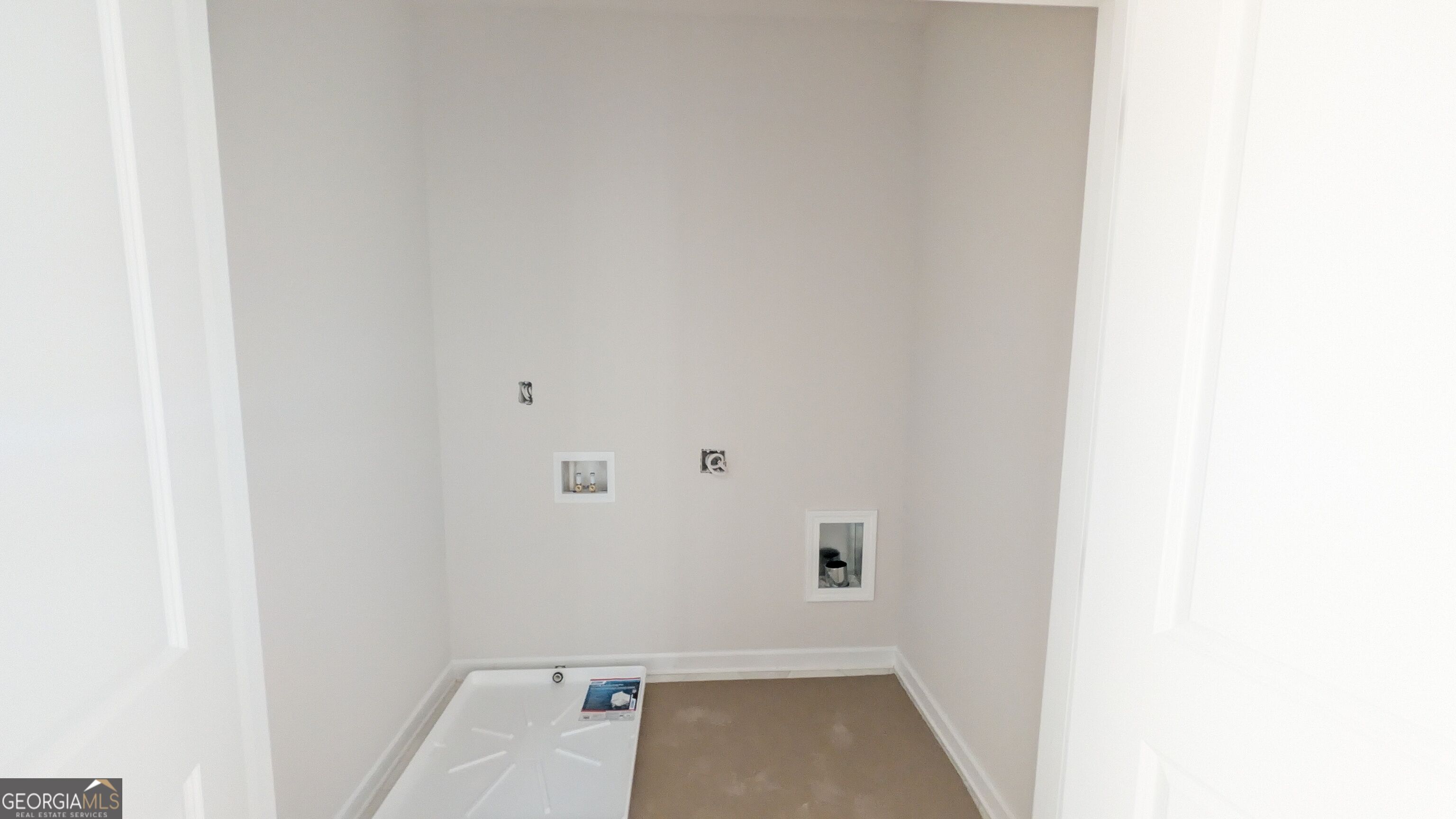 3591 Saddleback Drive Property Photo 10