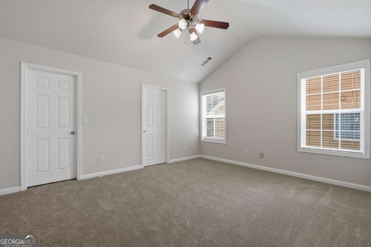 2323 Crimson Creek Lane Property Photo 14