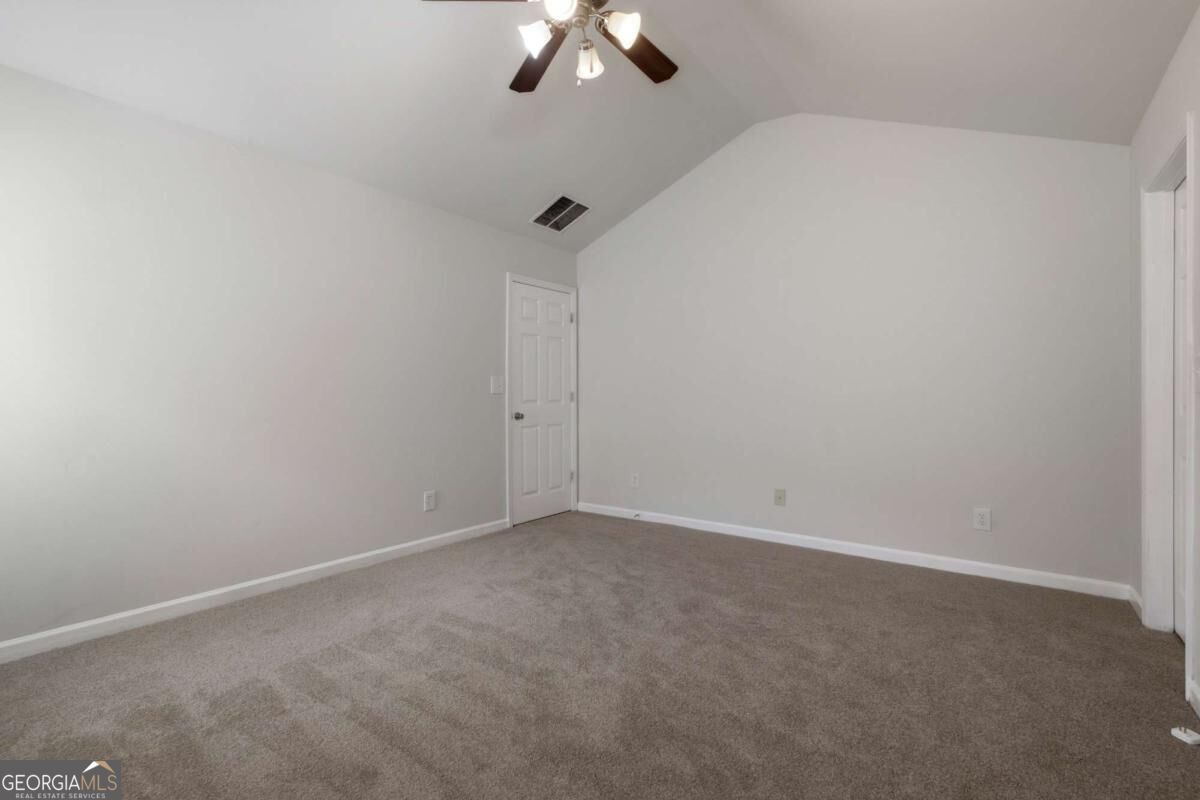 2323 Crimson Creek Lane Property Photo 15