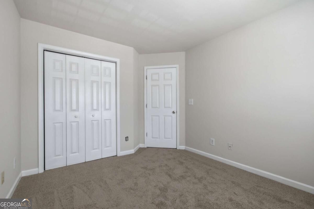 2323 Crimson Creek Lane Property Photo 20