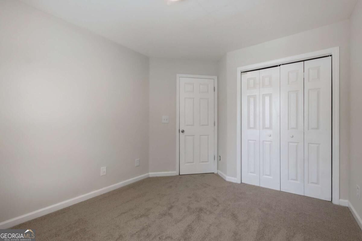 2323 Crimson Creek Lane Property Photo 23