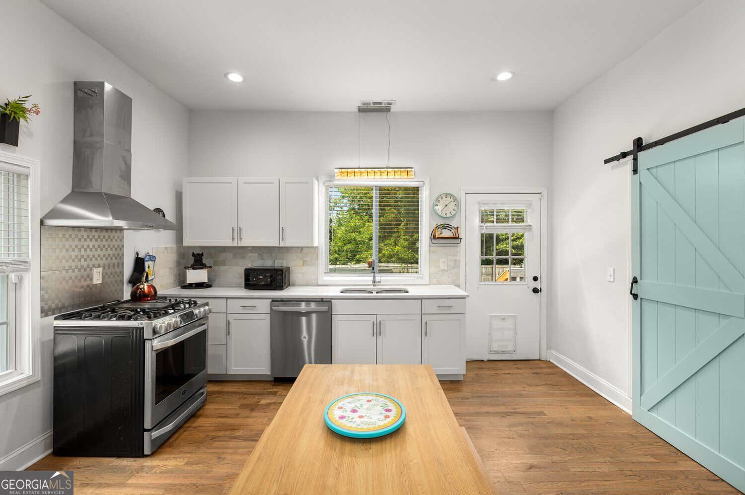 1782 Green Street Ne Property Photo 8