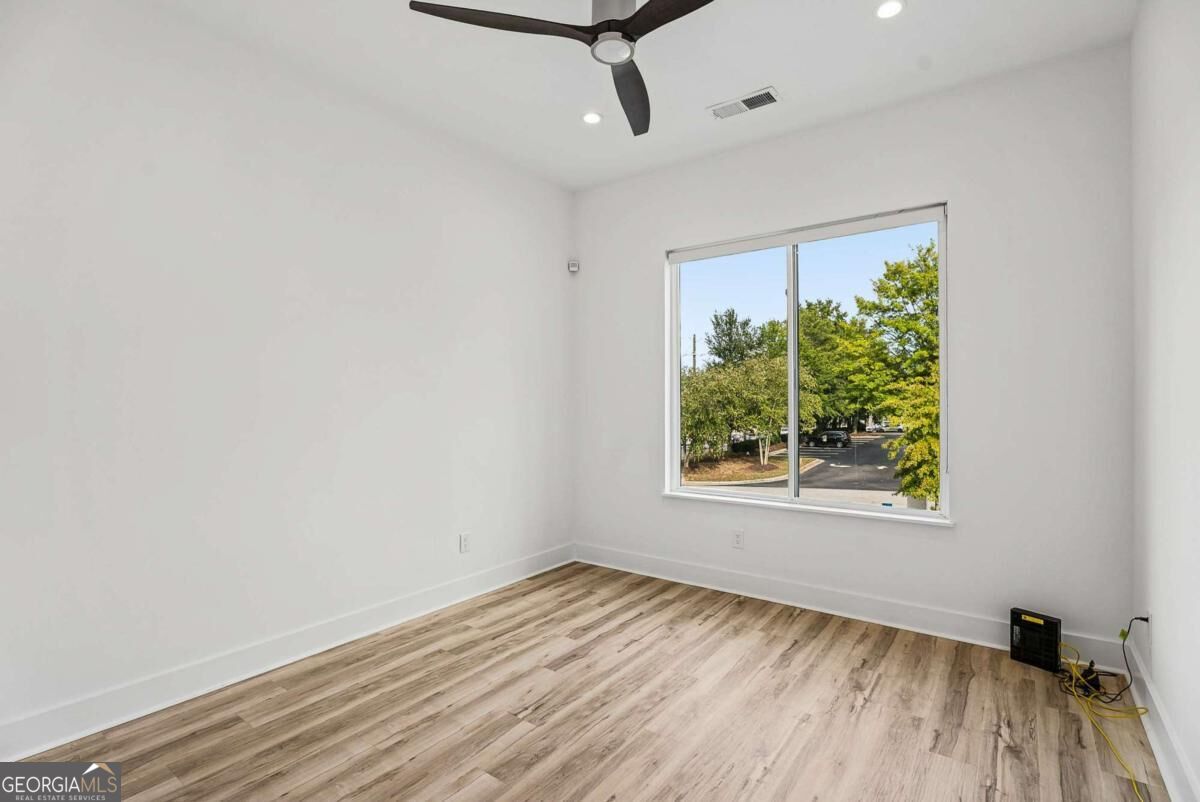1155 Custer Avenue Se # 202 Property Photo 12