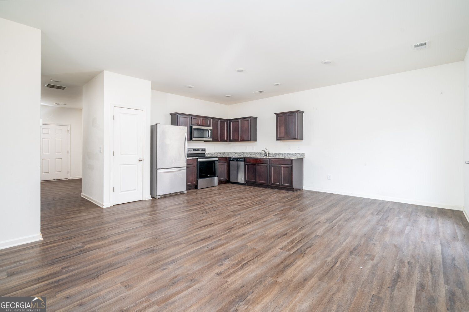 235 Grand Central Way # 1 Property Photo 5