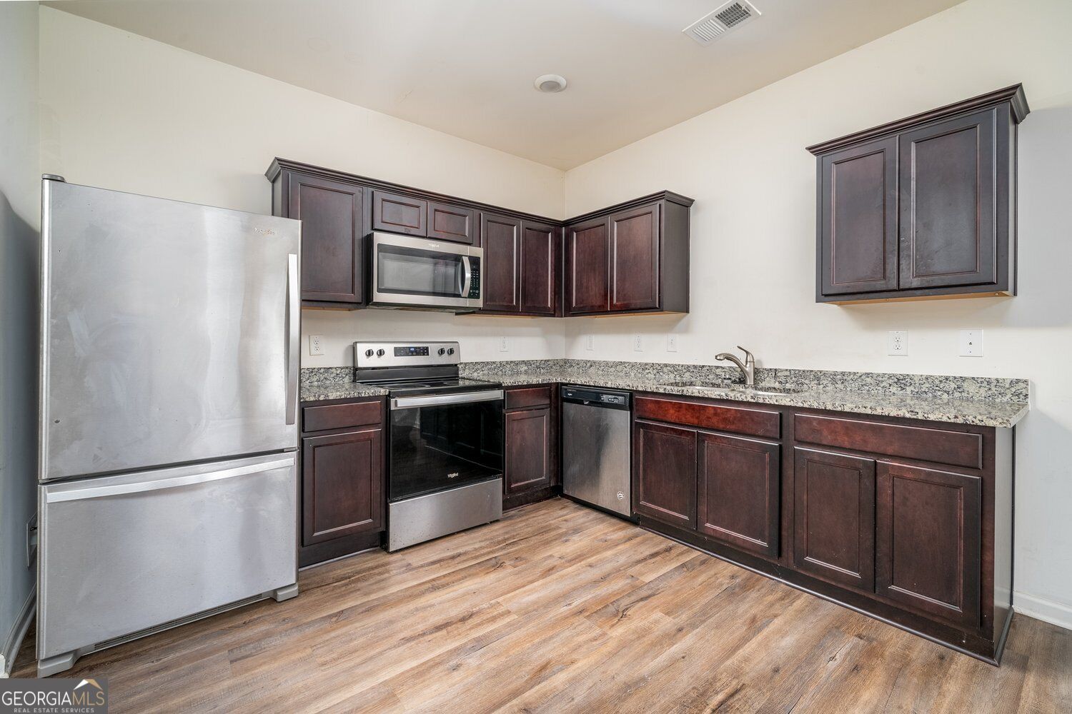 235 Grand Central Way # 1 Property Photo 6