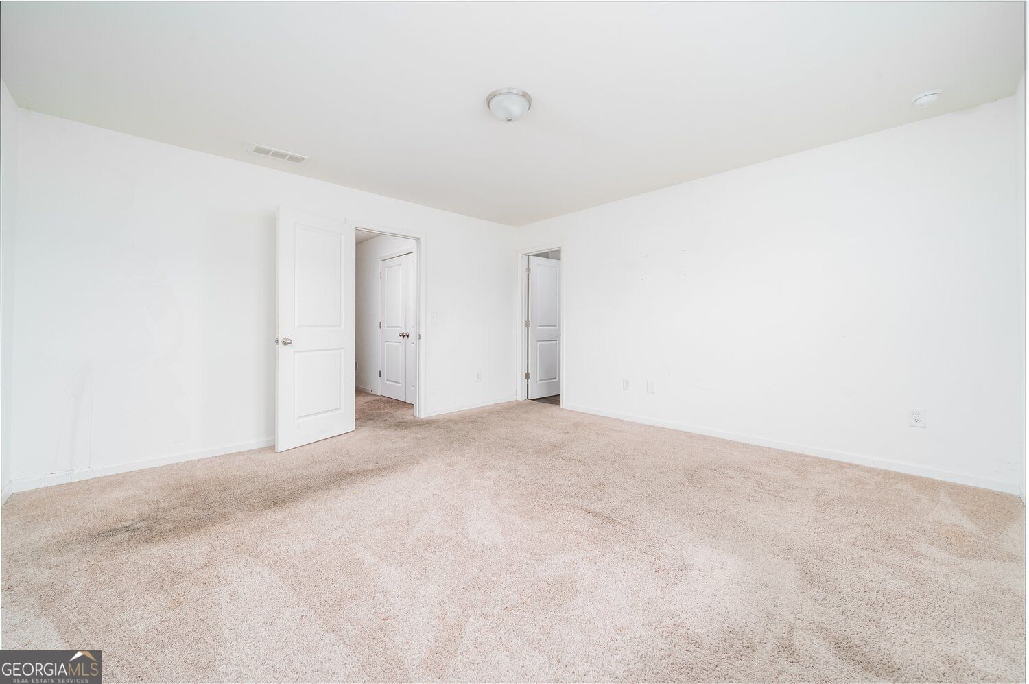 235 Grand Central Way # 1 Property Photo 7