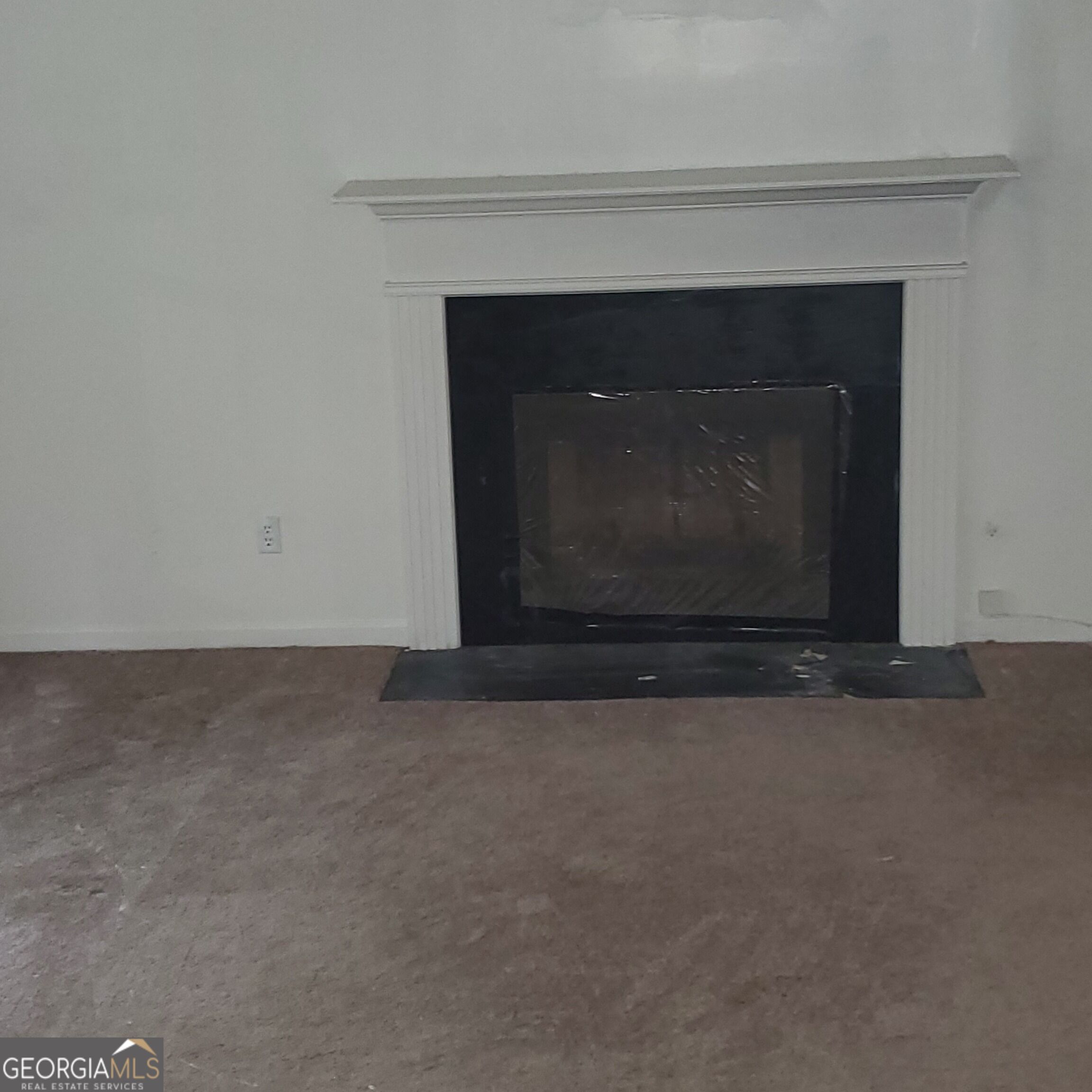 5469 Shirewick Lane Property Photo 6
