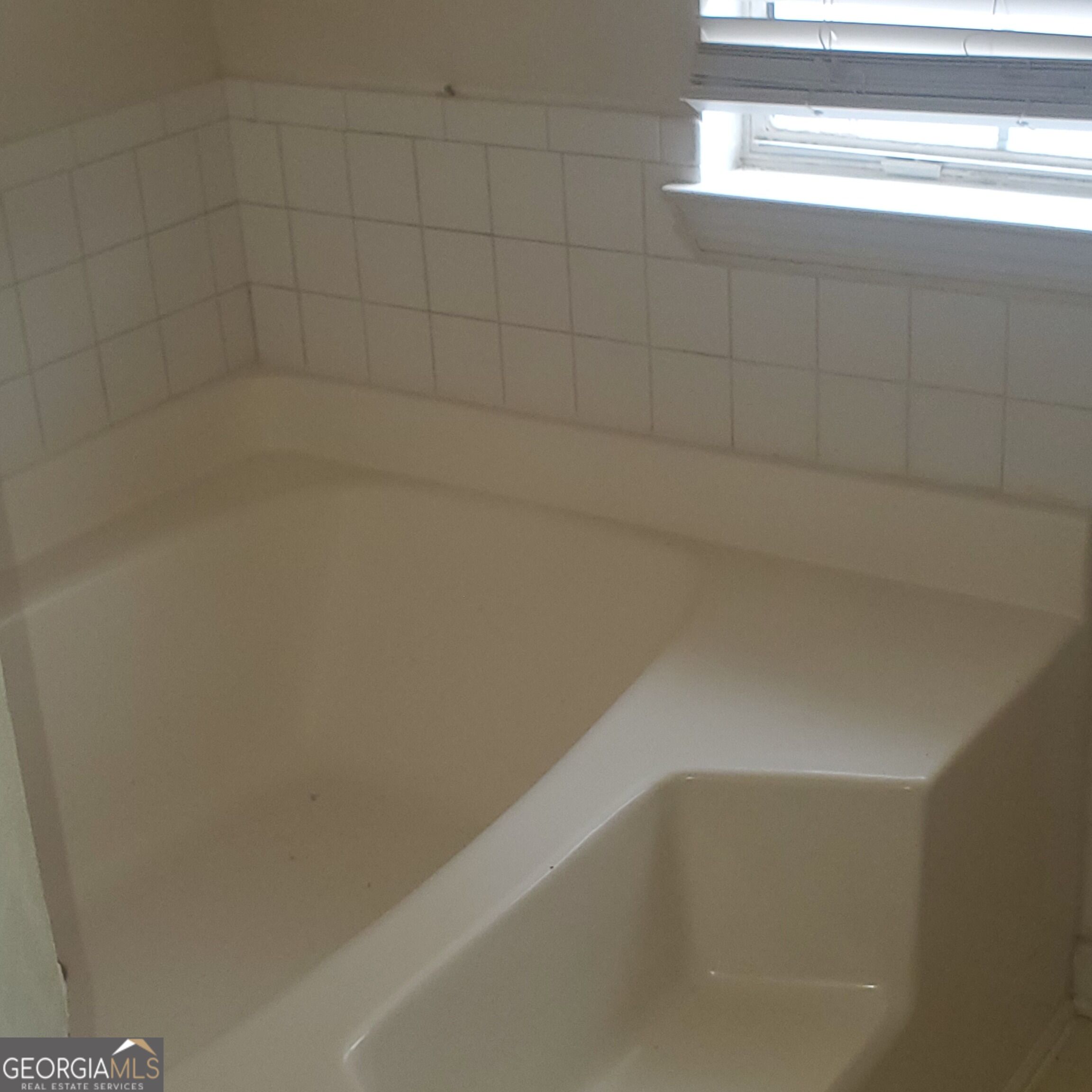 5469 Shirewick Lane Property Photo 11