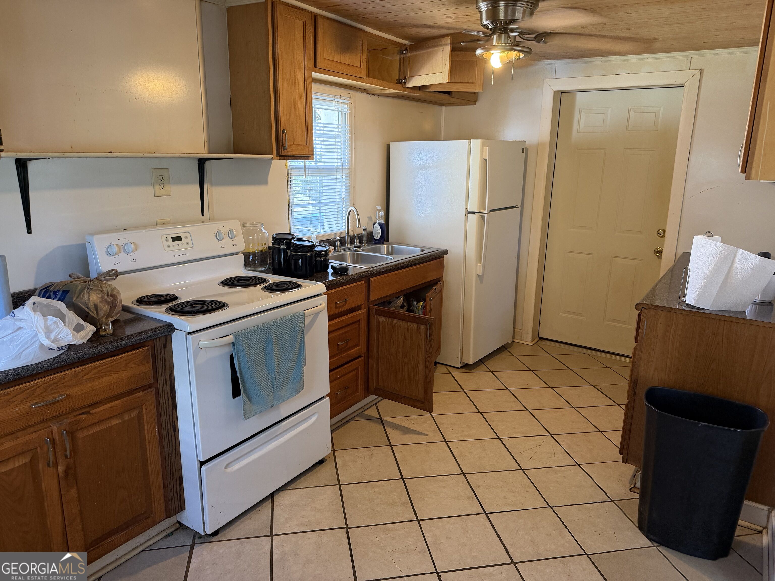 1418 Hopewell Property Photo 6