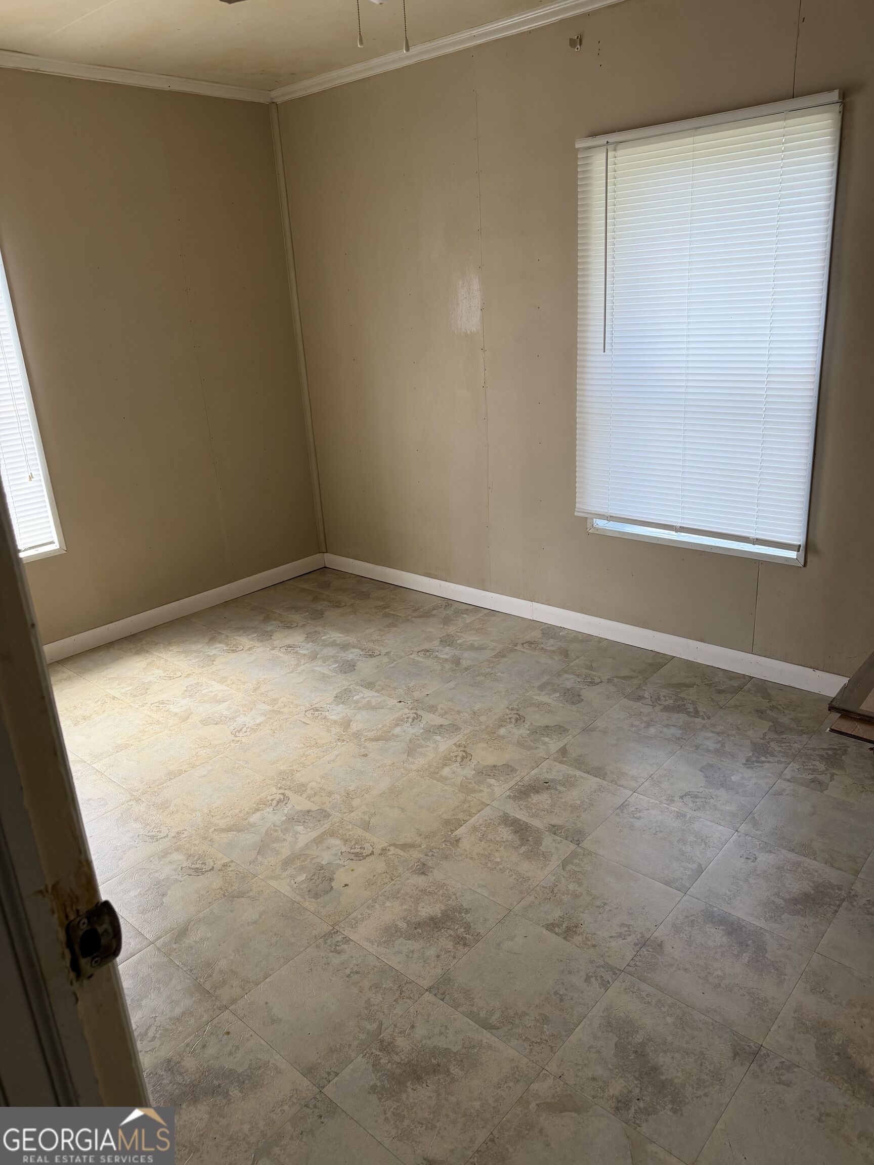 1418 Hopewell Property Photo 8